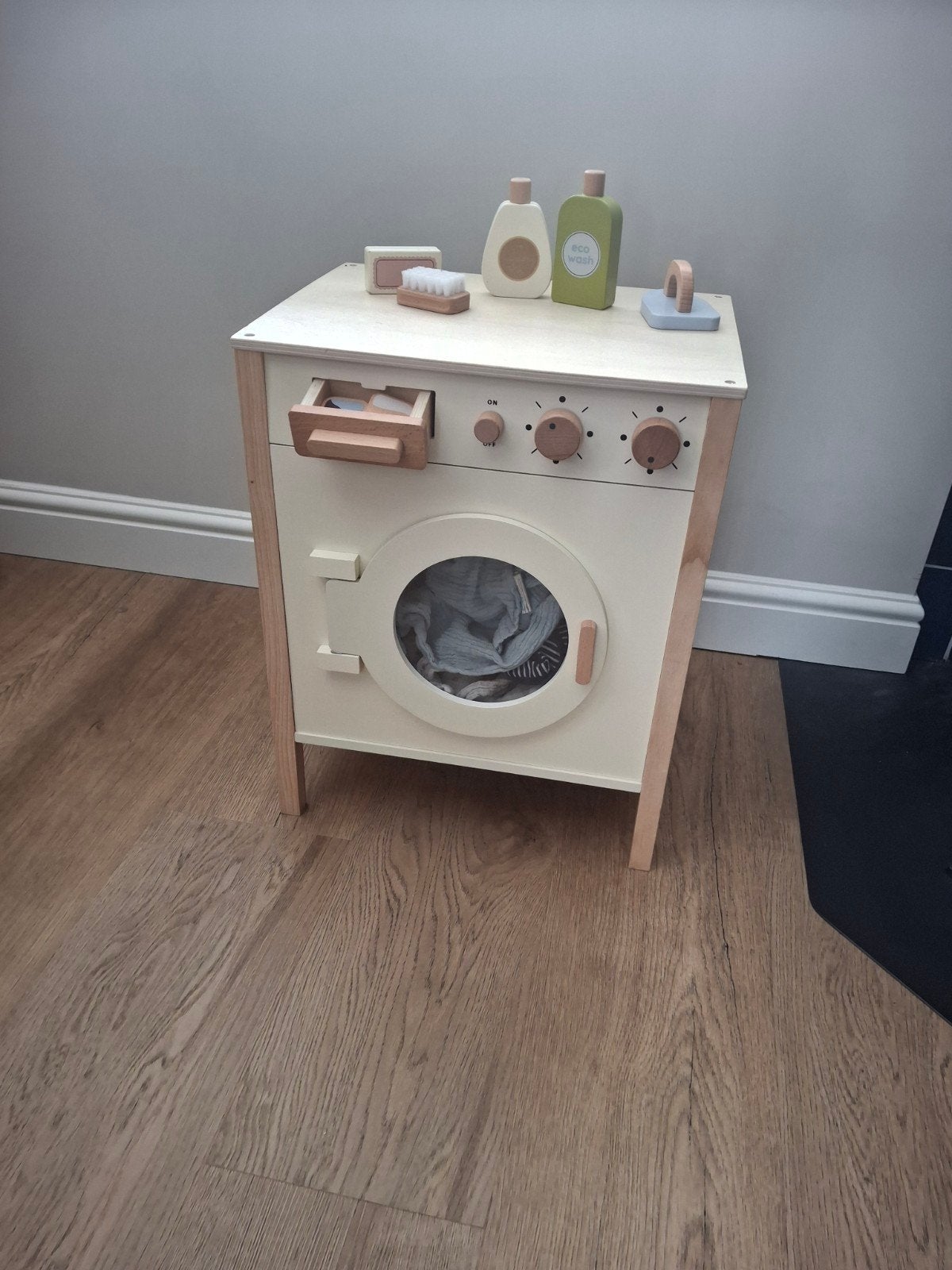 Houten speelgoed wasmachine Petite Amélie, Ophalen, Zo goed als nieuw, Overige typen