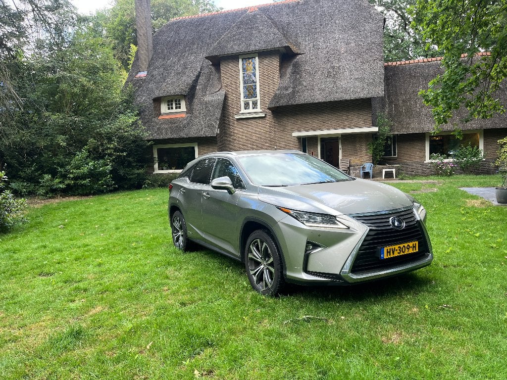 Lexus RX(-H) 450H 3.5 V6 Hybrid 4WD CVT 2016 Grijs, Auto's, Automaat, 2000 kg, 138 €/maand, Bruin