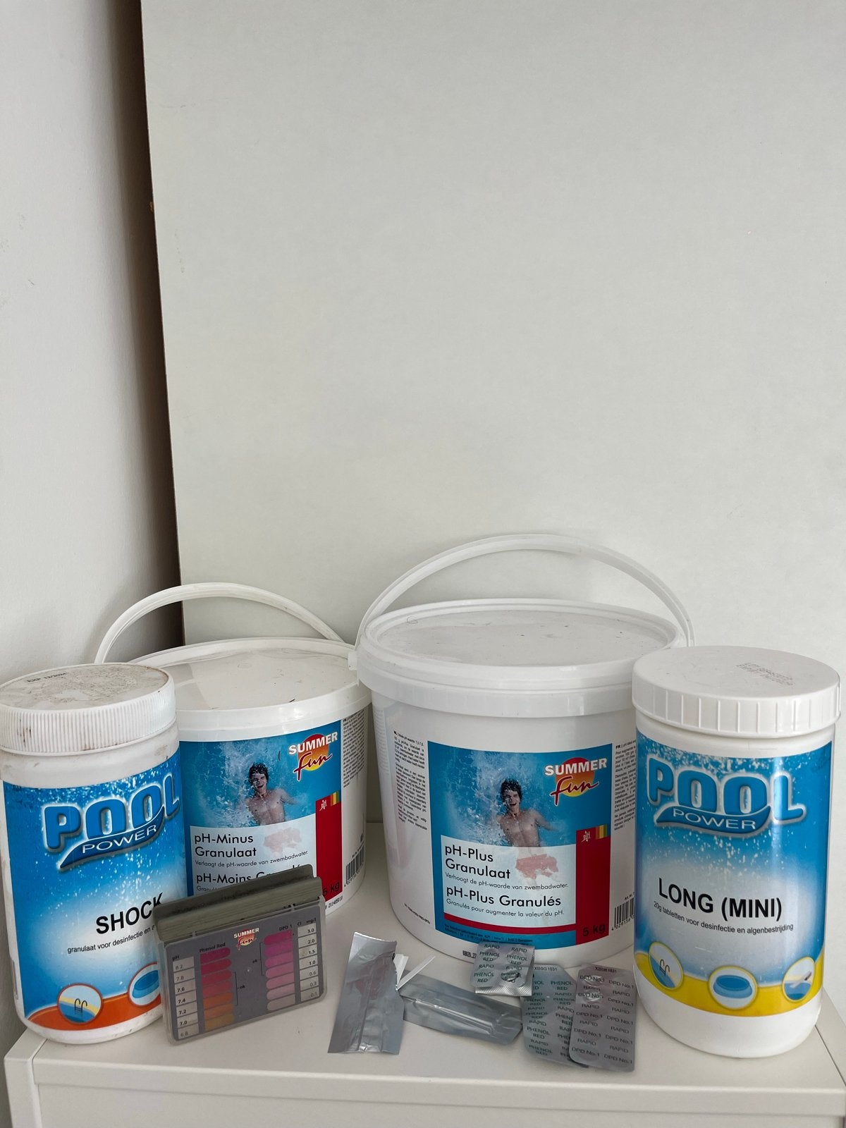 Zwembad chemicaliën: pH-minus, pH-plus, shock, long, Tuin en Terras, Zwembad-toebehoren, Ophalen of Verzenden, Gebruikt, Reinigingsmiddel
