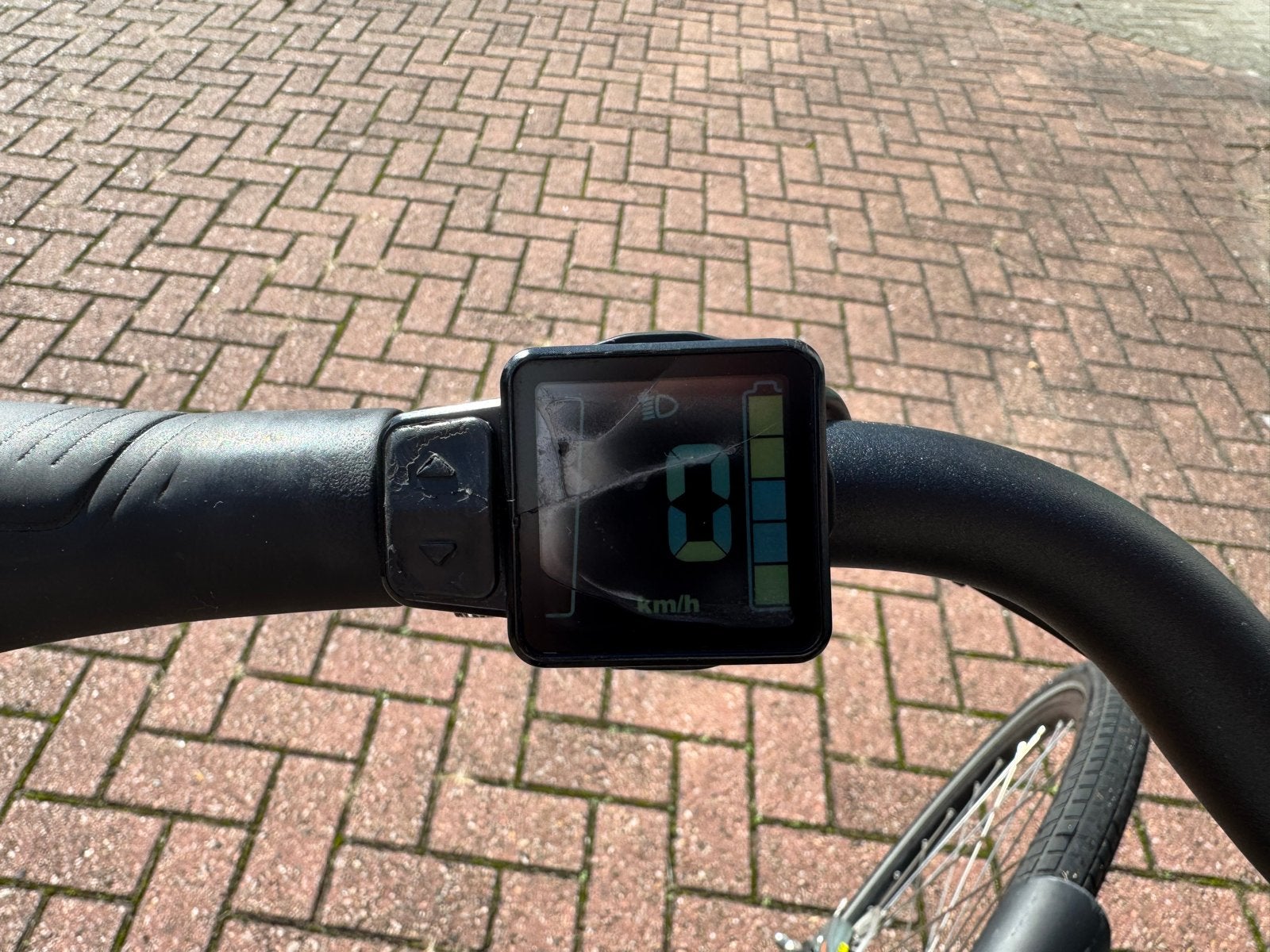 Foto 3 van Batavus Fonk E-bike  - Gebruikt met gebruikerssporen