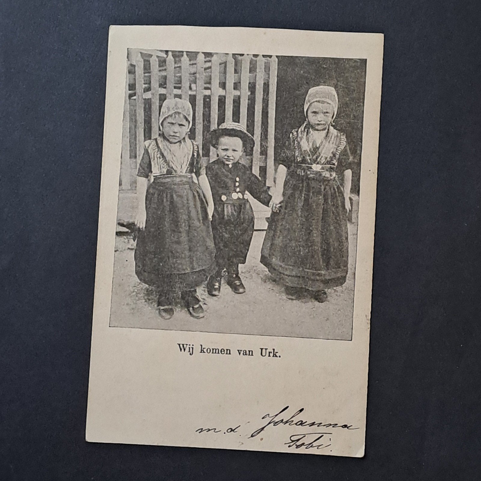 Urk Flevoland Wij komen van Urk Kinderen in Klederdracht '02, Verzenden, Voor 1920, Gelopen, Flevoland