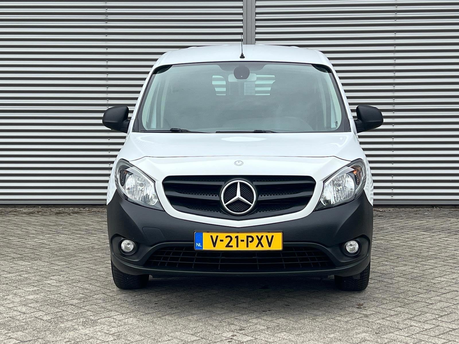 Mercedes-Benz CITAN 112 BPM Vrij Automaat Airco/ PDC/ Blueto, Auto's, Stof, Gebruikt, 4 cilinders, Wit