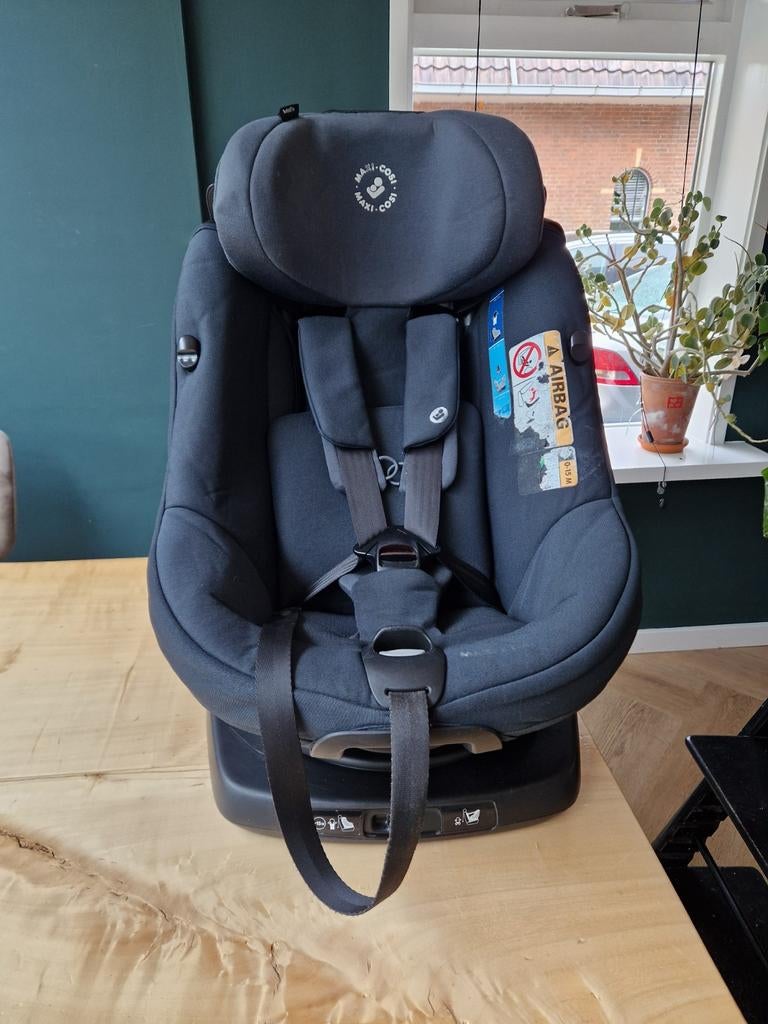 Maxi-Cosi AxissFix autostoel - Zwart, Ophalen, Verstelbare rugleuning, Gebruikt, 0 t/m 18 kg