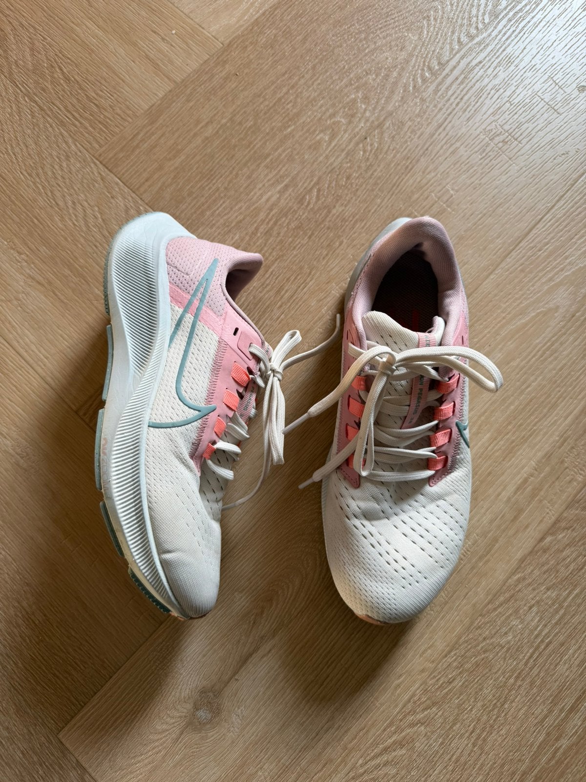 Nike Air Zoom Pegasus hardloopschoenen maat 38., Ophalen of Verzenden, Zo goed als nieuw, Hardlopen, Hardloopschoenen