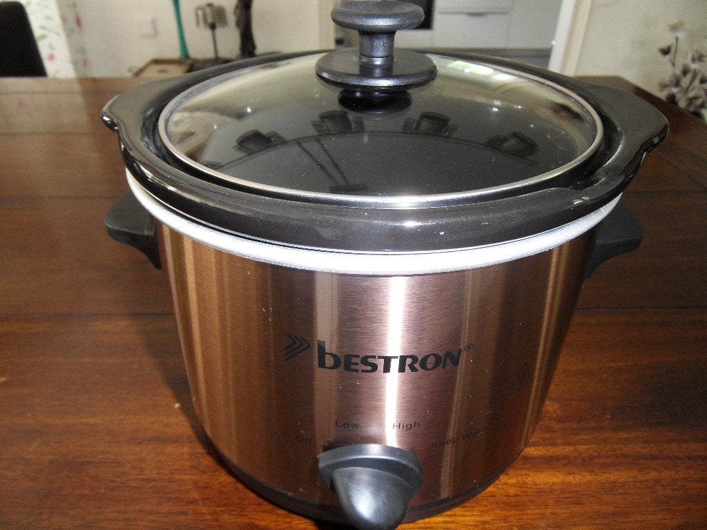 bestron slowcooker aan het zien niet gebruikt, Ophalen of Verzenden, Gietijzer, Koekenpan of Braadpan