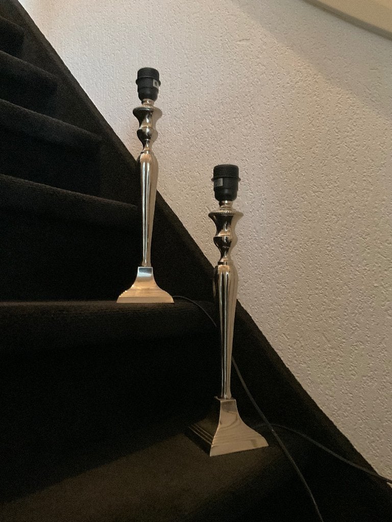 2 Zilverkleurige metalen tafellampvoeten (H=40cm max40 watt), Huis en Inrichting, Lampen | Tafellampen, Ophalen, Zo goed als nieuw