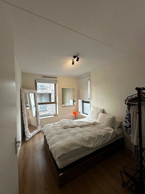 Appartement beschikbaar in Amsterdam, Huizen en Kamers, 35 tot 50 m², Amsterdam