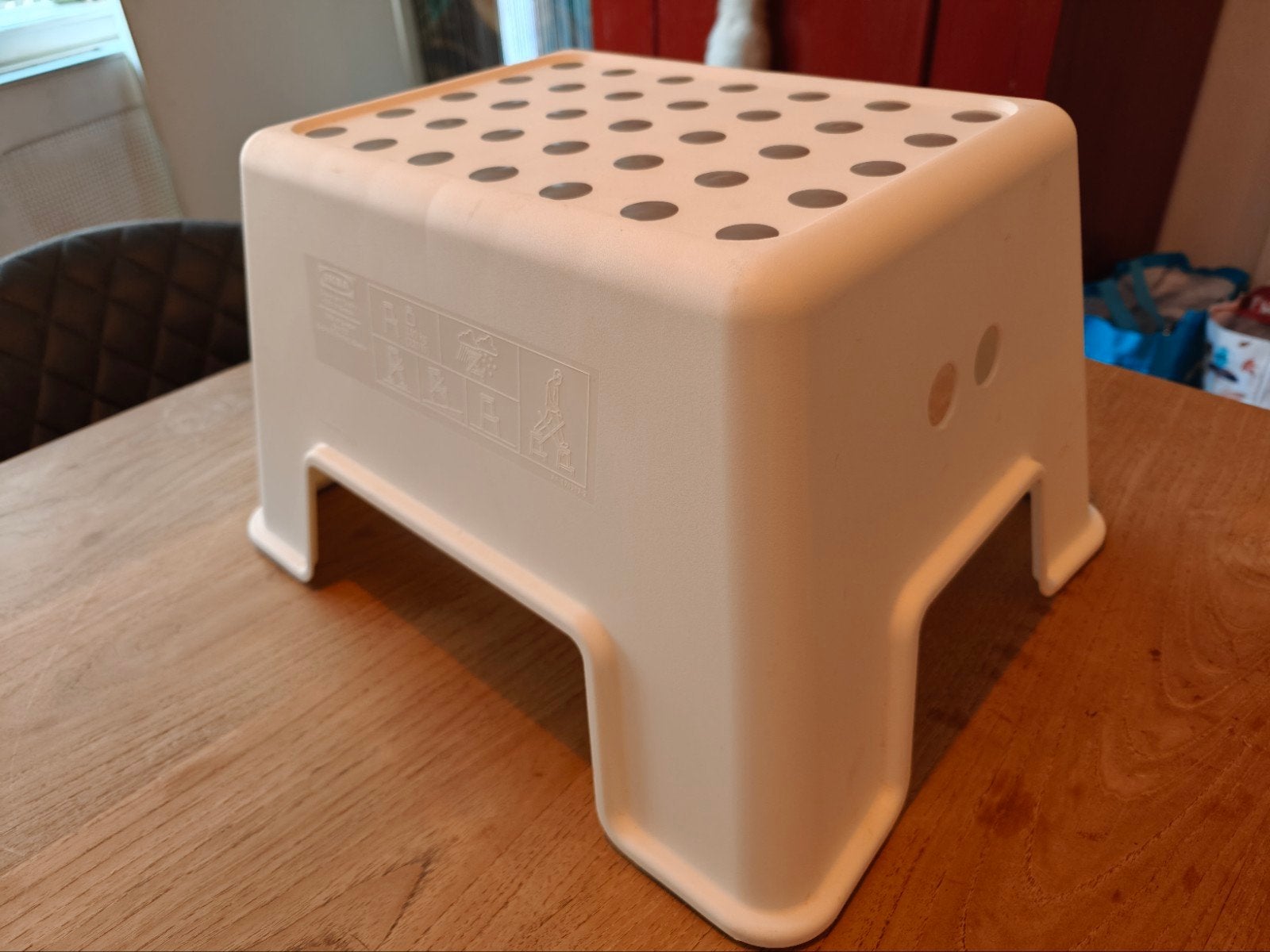 IKEA Försiktig opstapje - wit met antislip, Ophalen of Verzenden, Gebruikt, Kunststof