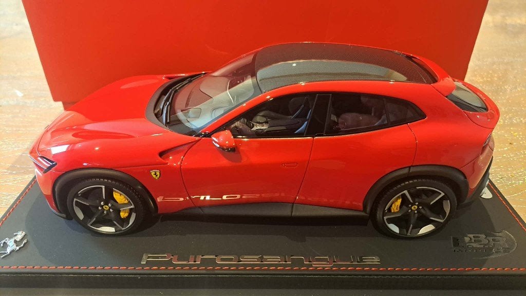 Ferrari Purosangue Rosso Corsa 1/18 BBR, Hobby en Vrije tijd, Modelauto's | 1:18, Ophalen of Verzenden, Zo goed als nieuw, Auto