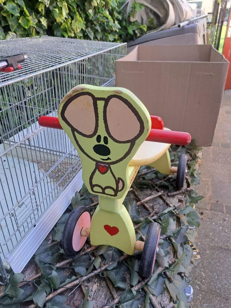 Houten loopfiets Woezel en Pip, Kinderen en Baby's, Speelgoed | Buiten | Voertuigen en Loopfietsen, Ophalen of Verzenden, Gebruikt