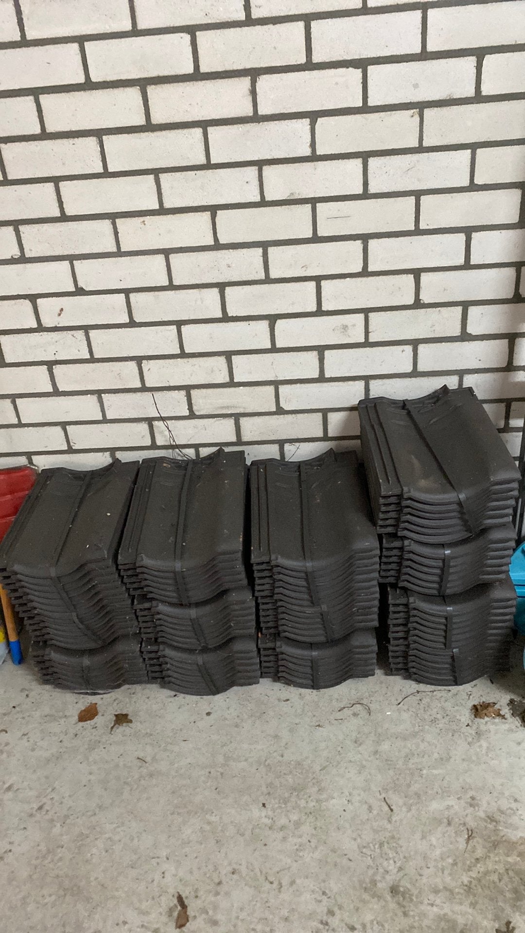Nieuwe Koramic VHV Vario dakpan, leikleur mat engobe, Ophalen, Steen of Klei, Zwart, Nieuw