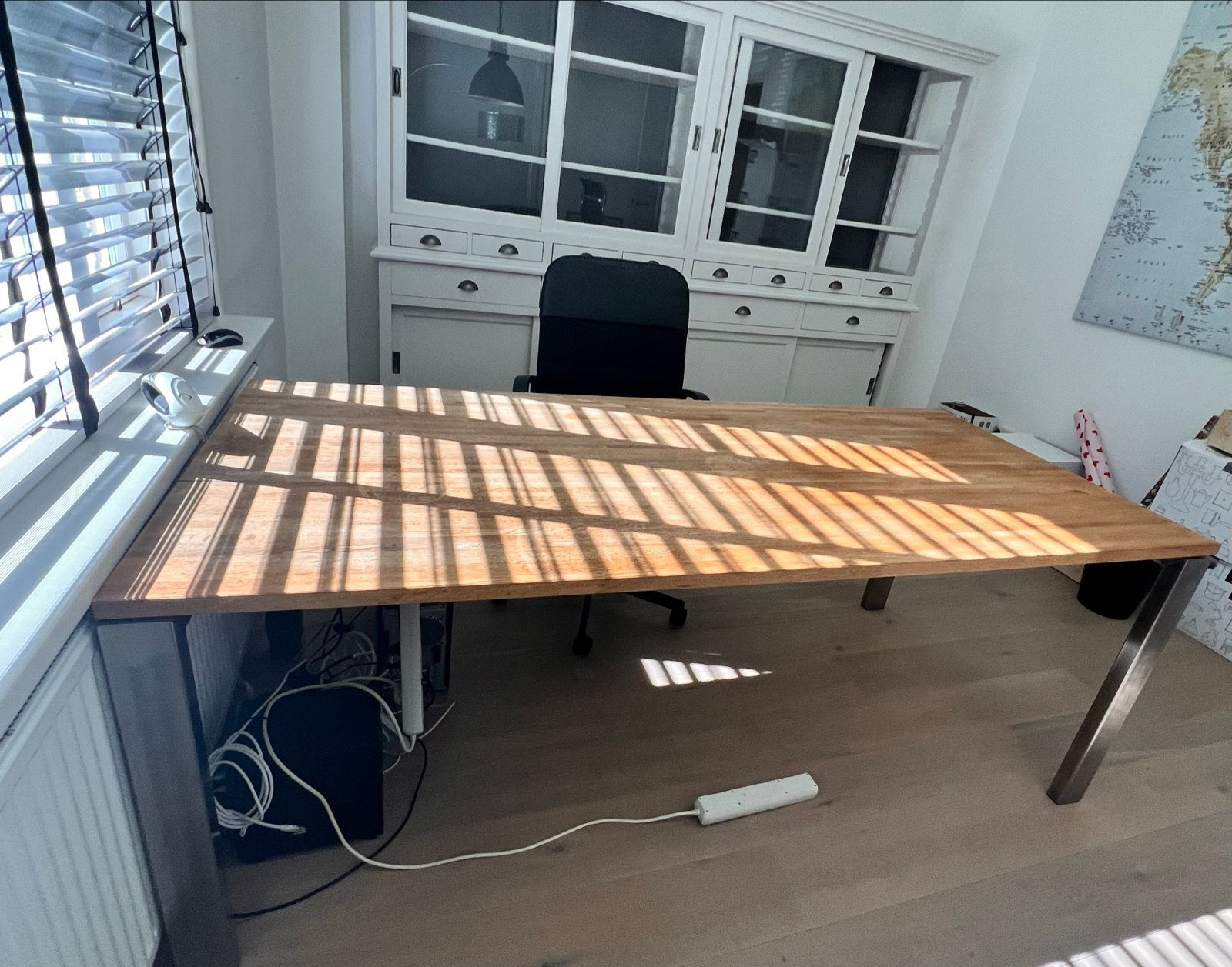 Grenen eettafel/bureau met metalen onderstel (199x89x76cm), Zo goed als nieuw, 150 tot 200 cm, Vier personen, Grenenhout