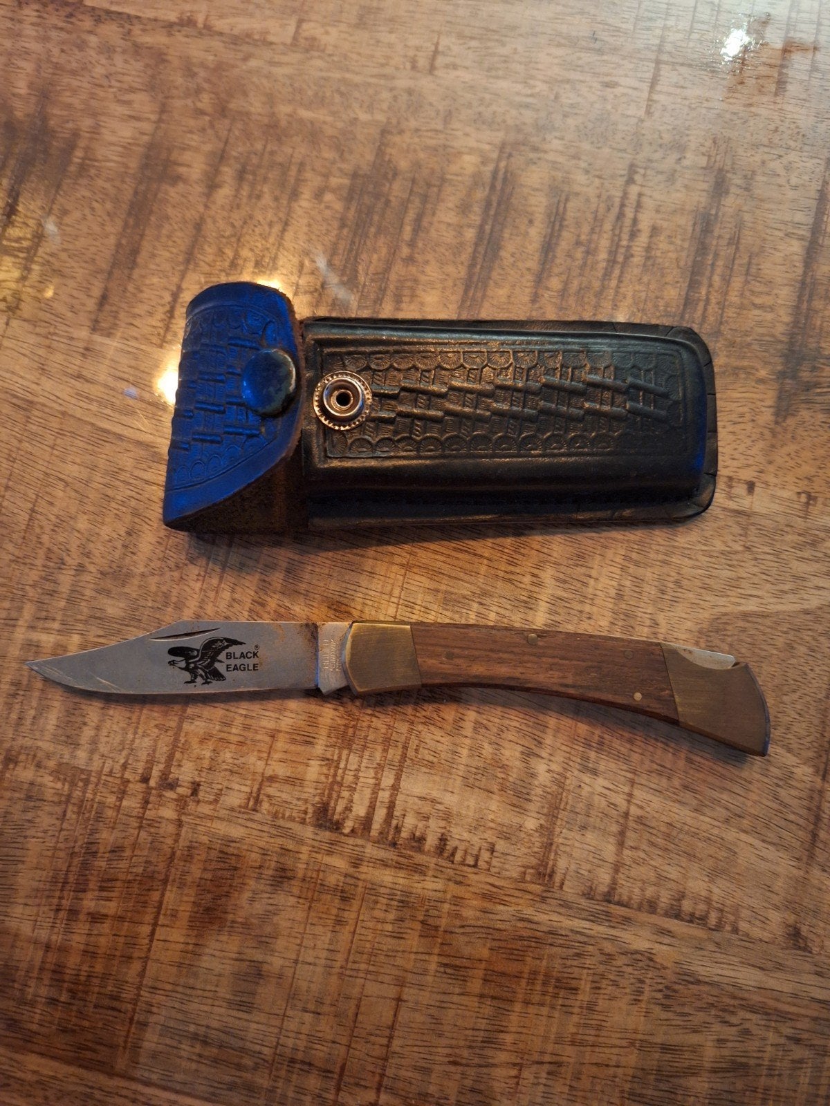 Black Eagle Zakmes met Leren Hoesje, Ophalen of Verzenden, Gebruikt