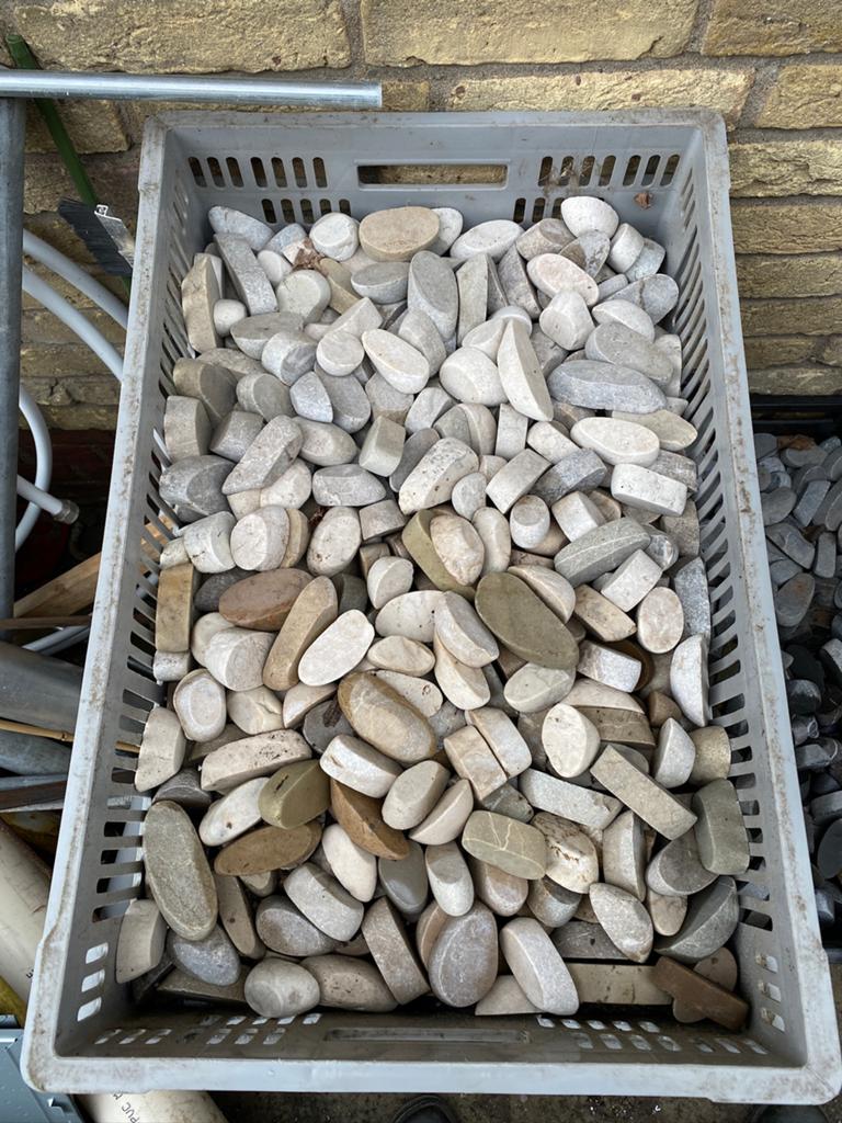 Kiezels gezaagd, Tuin en Terras, Ophalen, Zo goed als nieuw