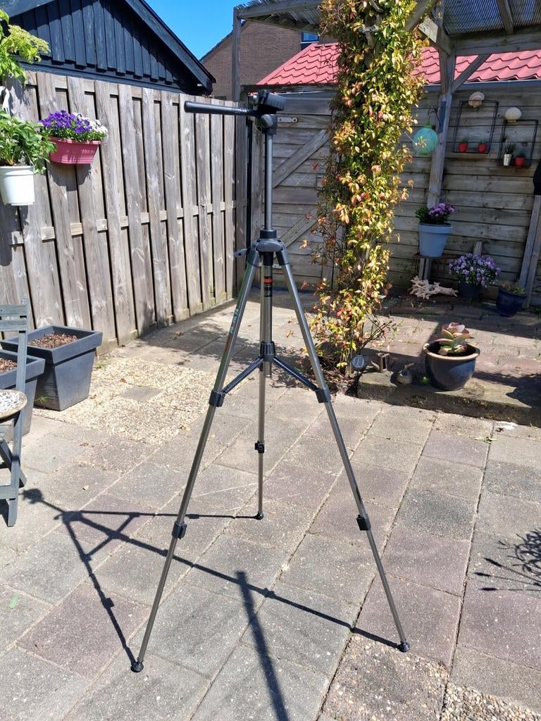 Te koop, zeer weinig gebruikt., Ophalen of Verzenden, Zo goed als nieuw, Minder dan 150 cm, Driepoot