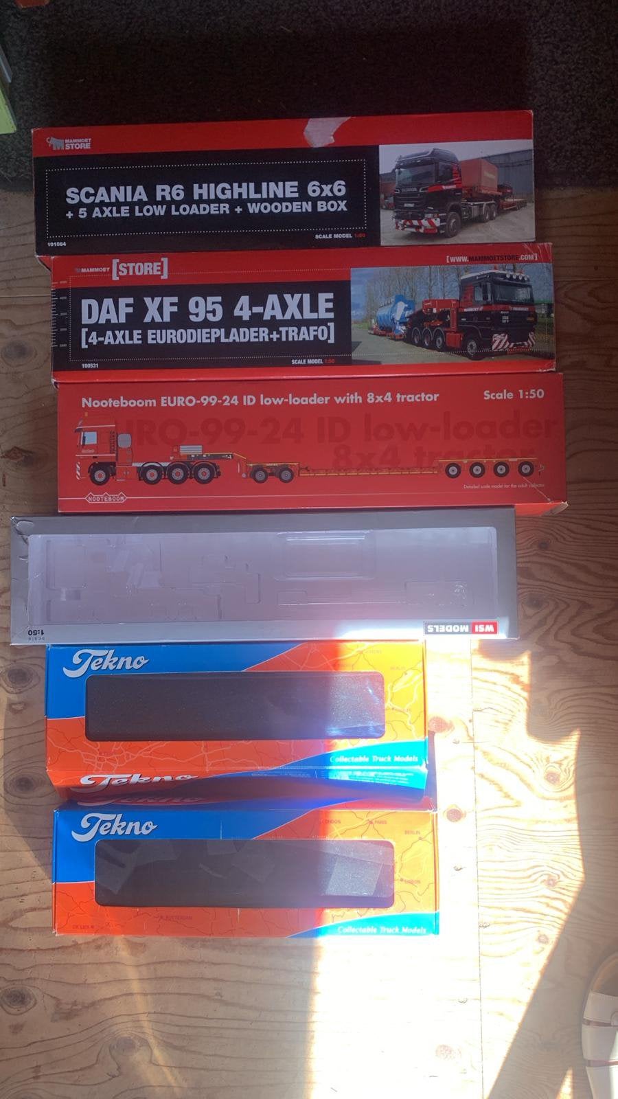 Tekno WSI dozen 7 stuks, Ophalen of Verzenden, Zo goed als nieuw, Bus of Vrachtwagen, Tekno