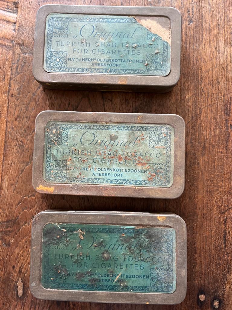 3 blikjes Herms Oldenkott & Zoonen shag sigaretten, Ophalen of Verzenden, Gebruikt, Overige