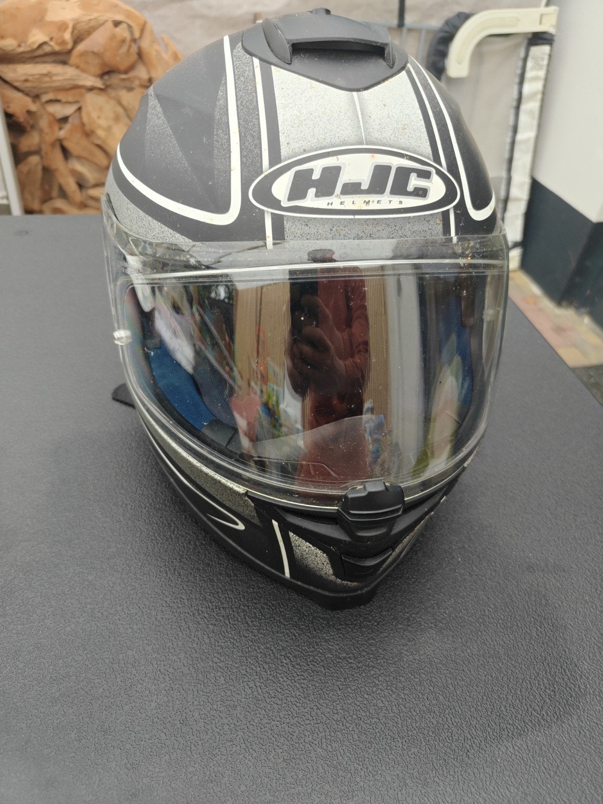 HJC motorhelm met ingebouwd wegklapbaar zonnenvisier, Motoren, Ophalen, M, Heren, HJC