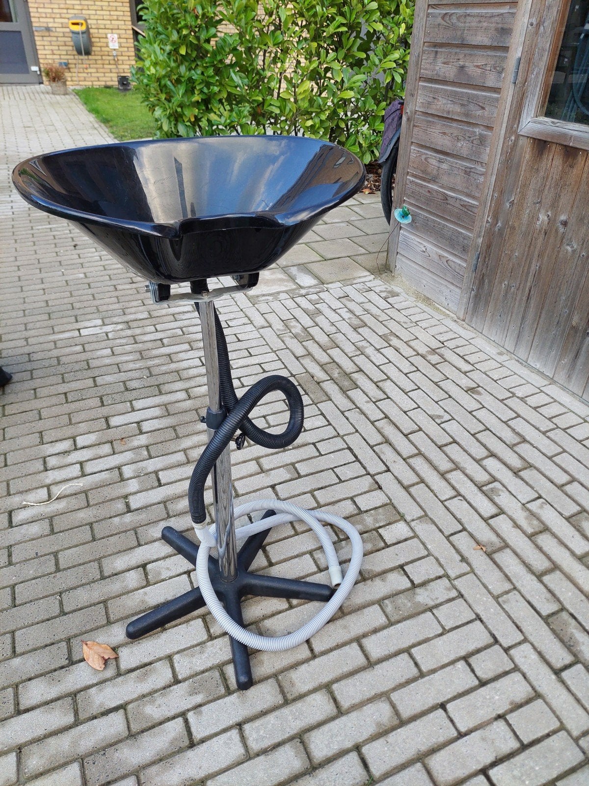 kappers wasbak mobiel, Ophalen