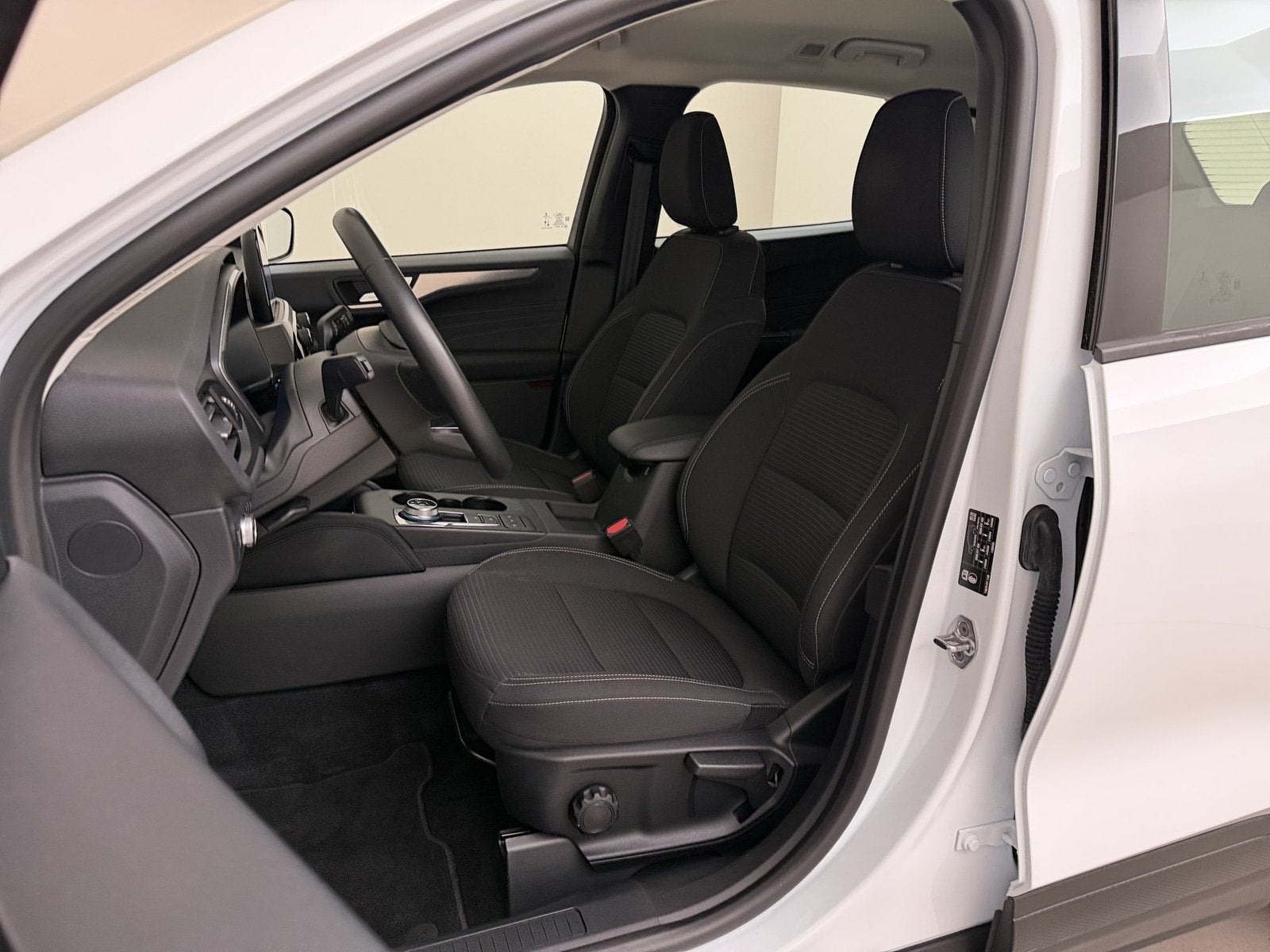 Ford Kuga 2.5 PHEV Titanium I Cruise Control I Stoelverwarmi, Auto's, Automaat, Stof, Gebruikt, 4 cilinders