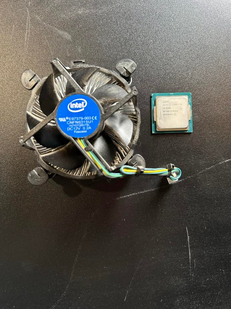 Intel Core i3-6100 Processor met Koeler, Computers en Software, Processors, Verzenden, Gebruikt, 2-core, 3 tot 4 Ghz