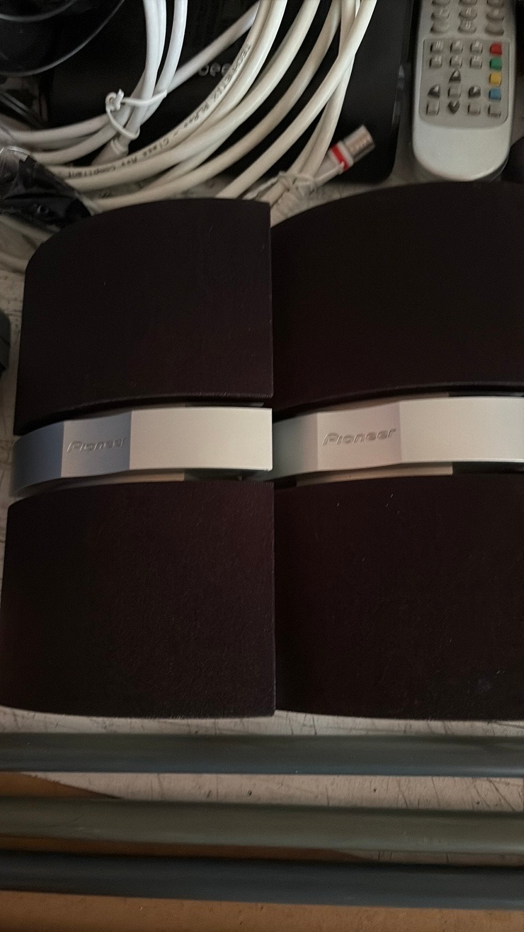 4 x Pioneer S-F50 en 1 x S-CR50 speakers 2 x standaard, Ophalen, Stereo speakers, Zo goed als nieuw, 60 tot 120 watt
