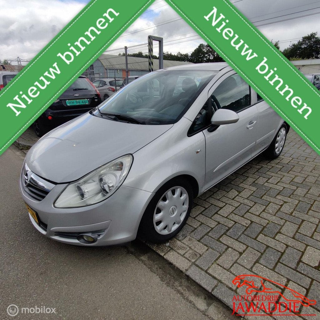 Opel Corsa 1.2-16V Enjoy, APK tot 06-02-2027, Voorwielaandrijving, Gebruikt, 4 cilinders, 1229 cc