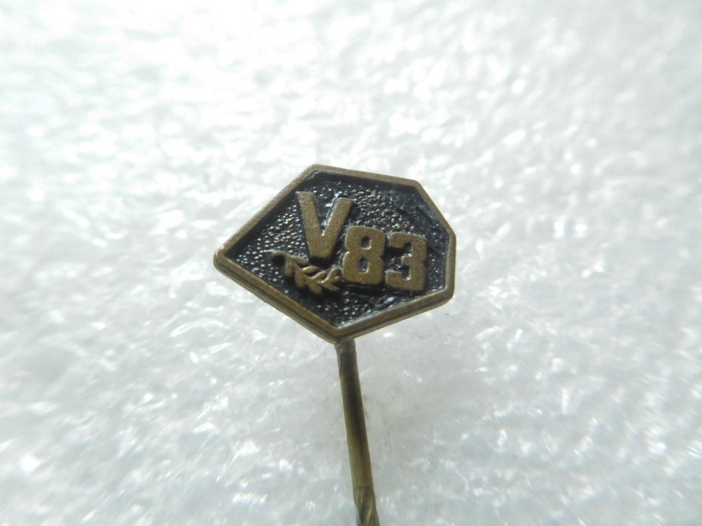 speldje V83 ( Vredestein), Ophalen of Verzenden, Zo goed als nieuw, Overige onderwerpen