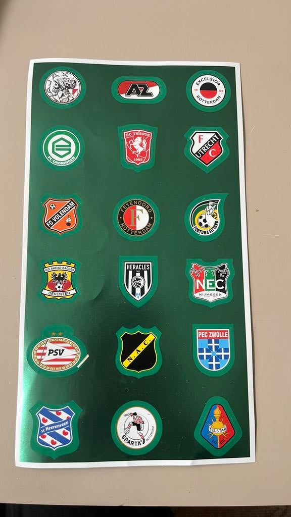 XXL Sticker Plus Voetbalplaatjes, Ophalen of Verzenden, Winkel, Super of Benzinepomp, Zegels, Bonnen of Punten