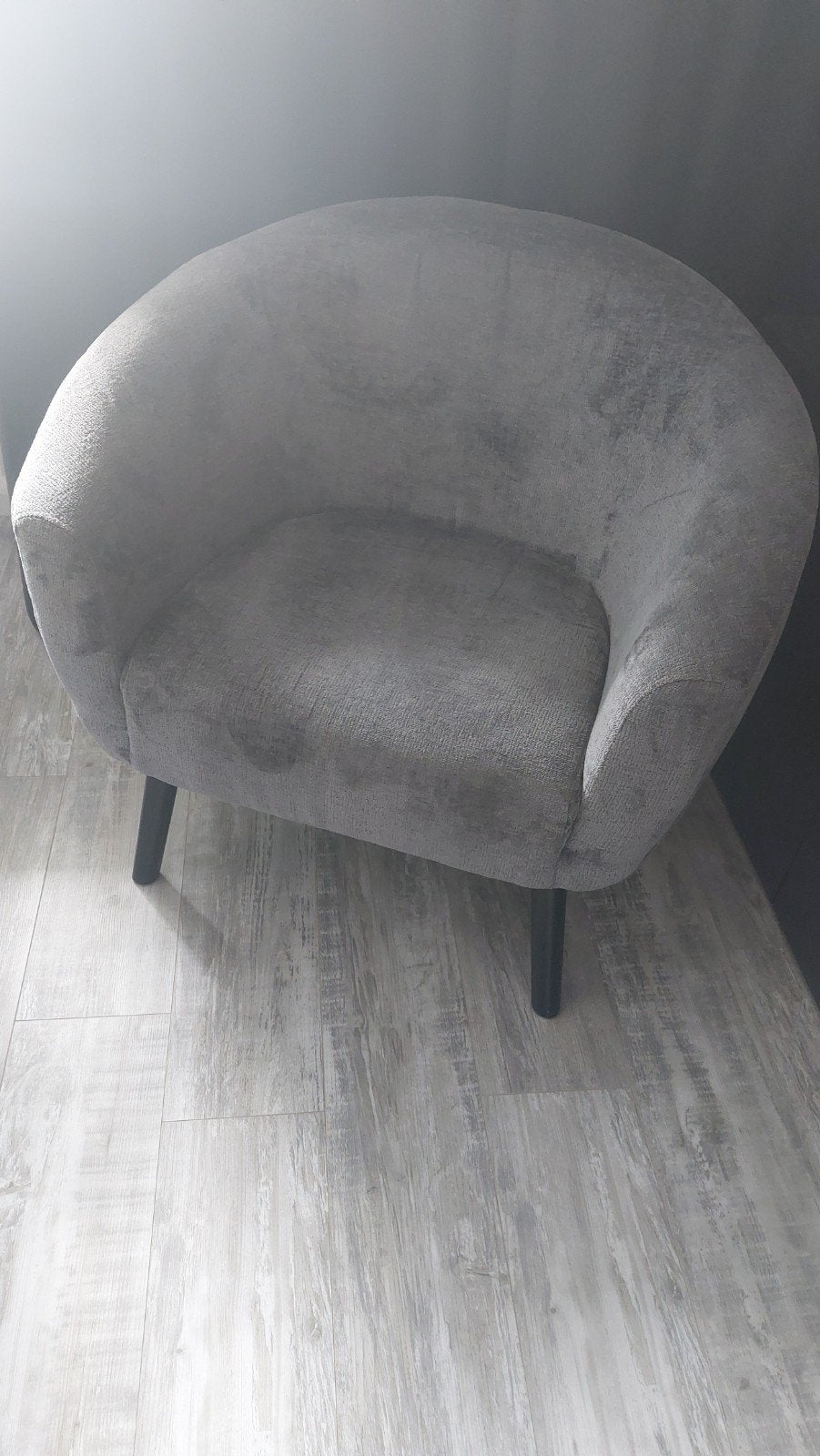 Nieuwe grijze fauteuil, Ophalen, 75 tot 100 cm