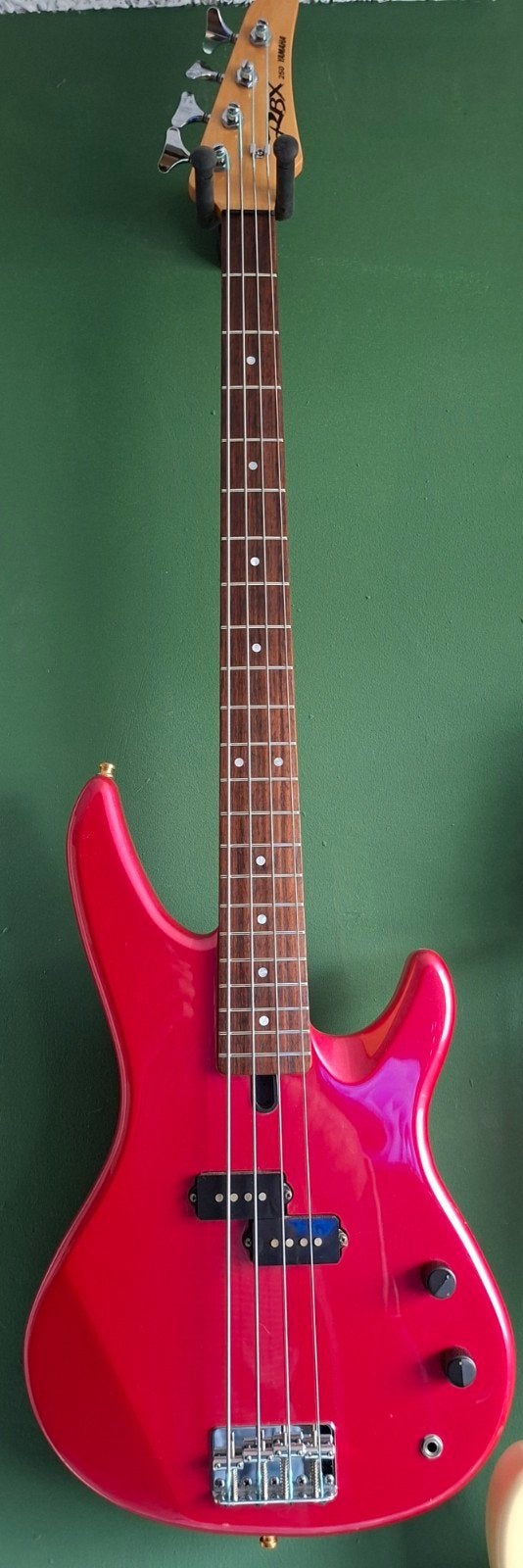 yamaha basgitaar rbx 250 uit 1995, Muziek en Instrumenten, Ophalen of Verzenden
