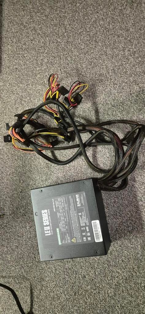 500 watt psu, Computers en Software, Interne voedingen, Ophalen of Verzenden