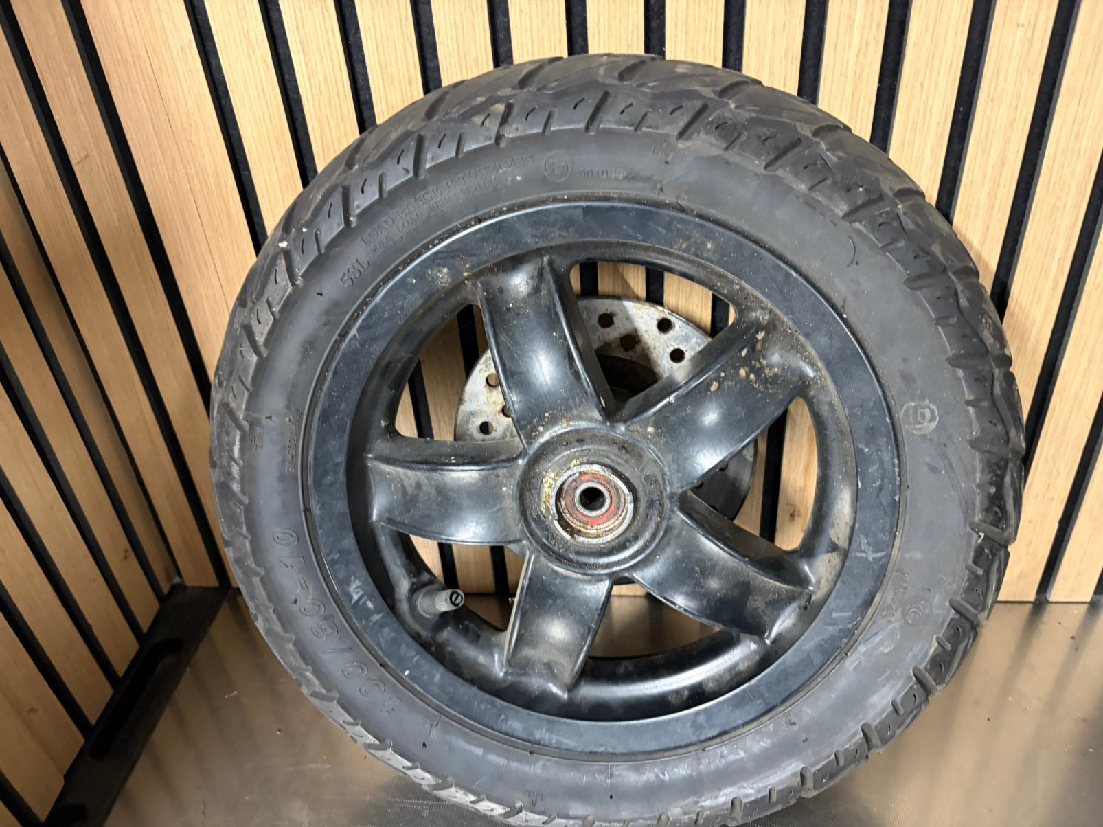 piaggio zip 2000 voorvelg, Ophalen