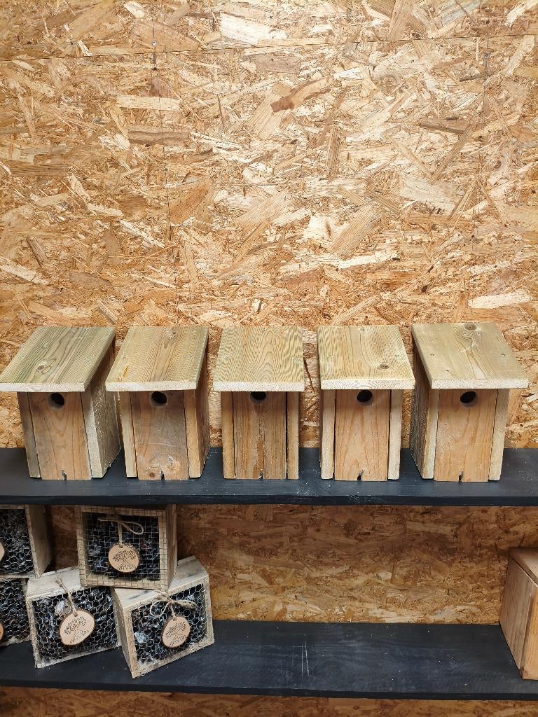 Houten nestkastjes., Ophalen, Hout, Broedkooi of Kweekkooi