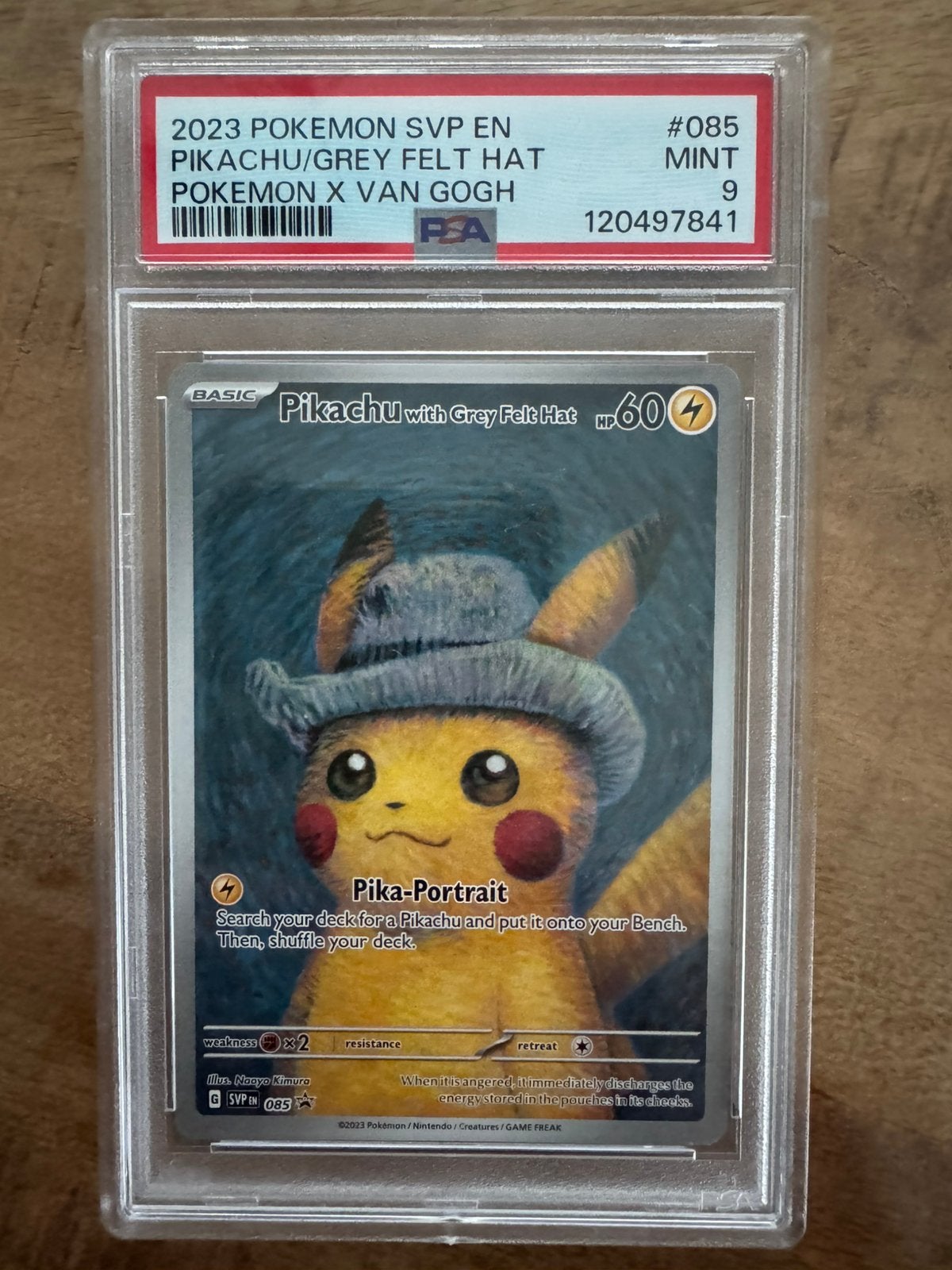 Pikachu gre felt hat PSA9, Ophalen, Zo goed als nieuw, Losse kaart, Foil