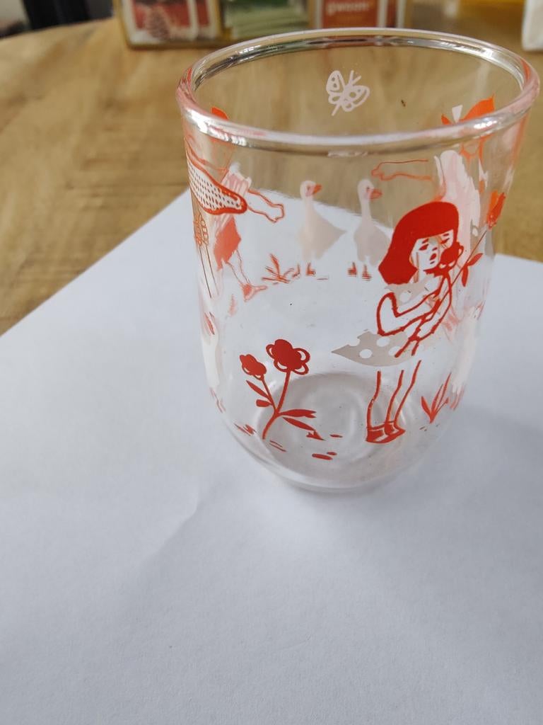 Vintage kinderglas met vrolijke illustraties handgemaakt, Ophalen of Verzenden