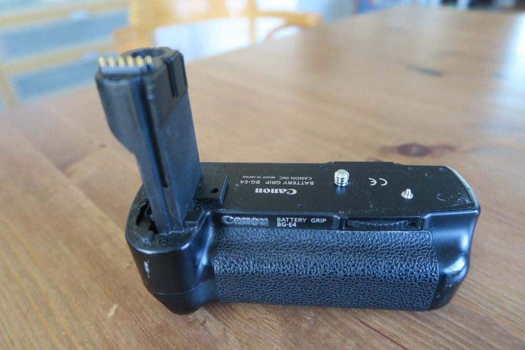Canon batterijgrip BG-E4, Verzenden, Gebruikt