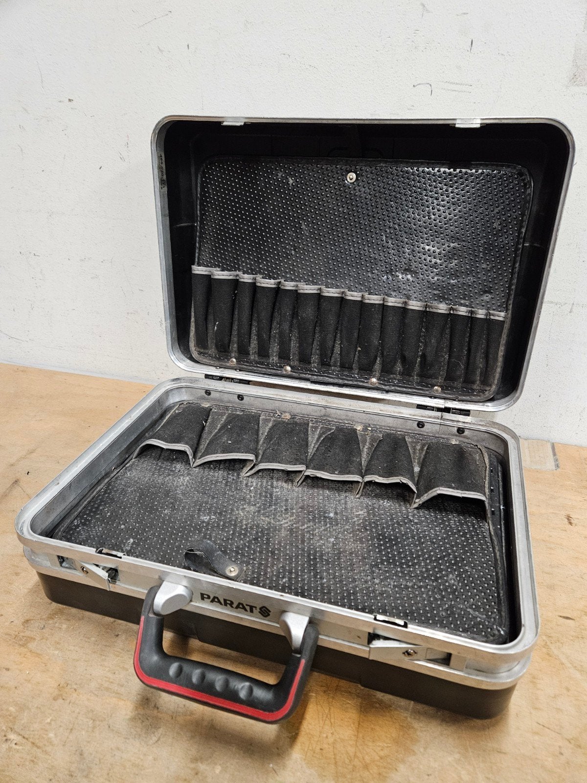 Parat gereedschapskoffer zwart 50x35x20, Doe-het-zelf en Verbouw, Gereedschapskisten, Verzenden, Gebruikt