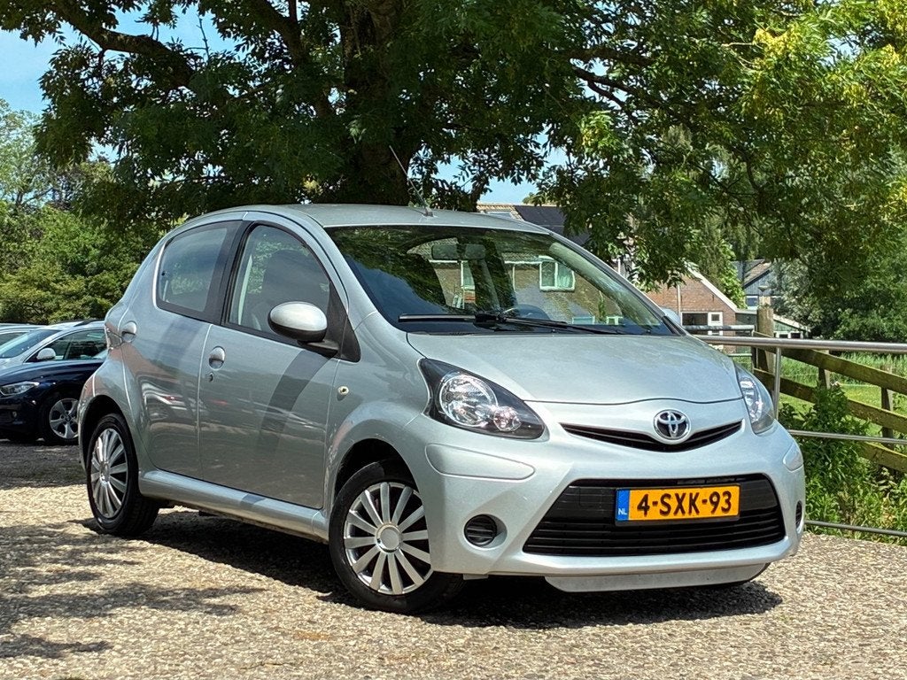 Toyota Aygo 1.0 VVT-i Comfort | Airco + 5 deurs nu €3.975,, Auto's, Toyota, Bedrijf, Te koop, Aygo, ABS, Airbags, Airconditioning