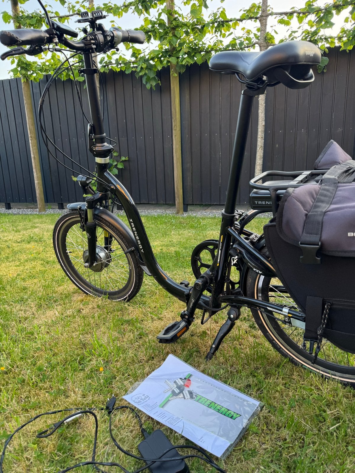 Trenergy opvouwbare elektrische fiets met fietstassen, Zo goed als nieuw, Minder dan 47 cm, 50 km per accu of meer, Ophalen