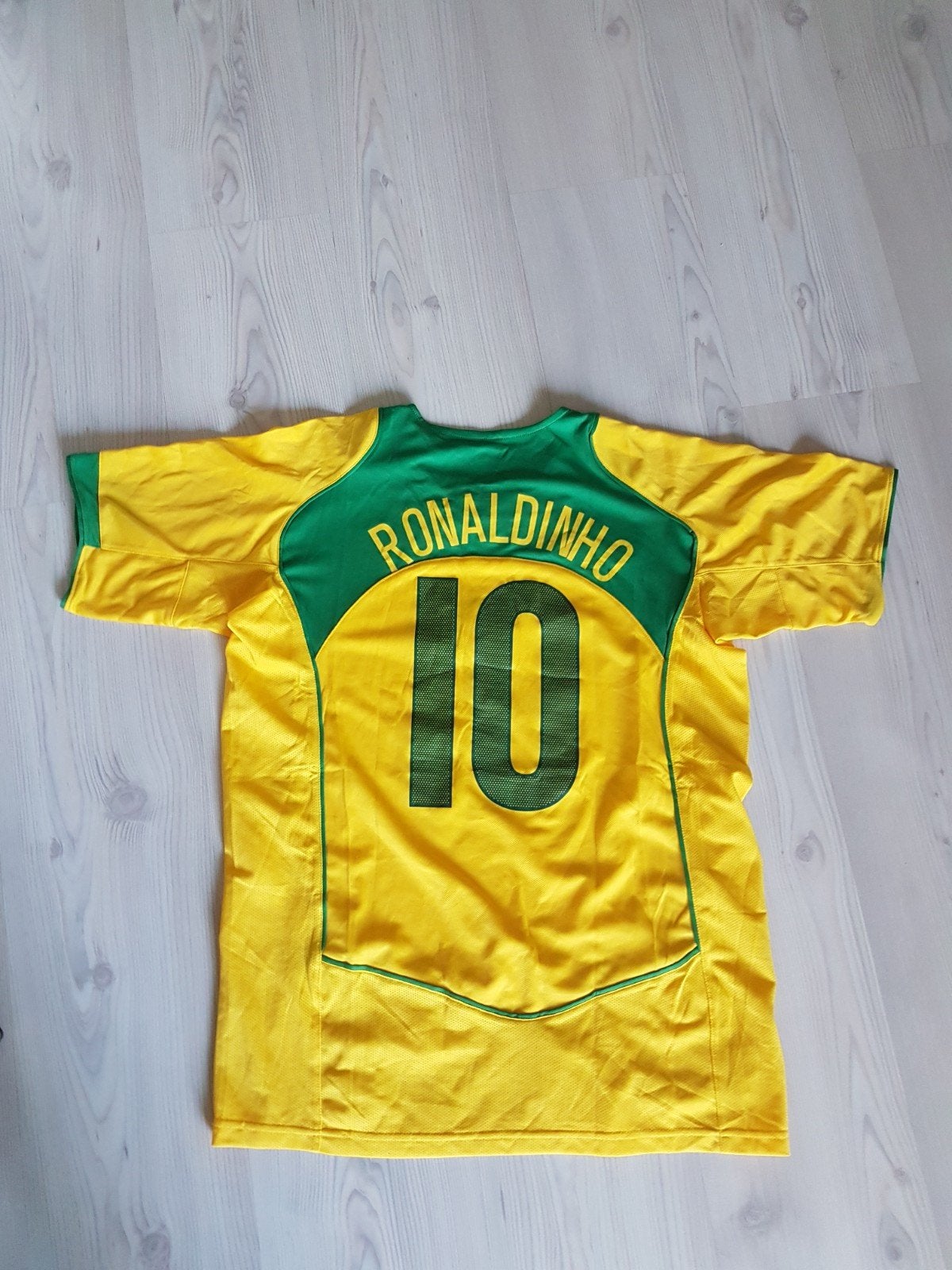 Brazilië Ronaldinho homeshirt size med/large, Ophalen of Verzenden, Nieuw, Shirt