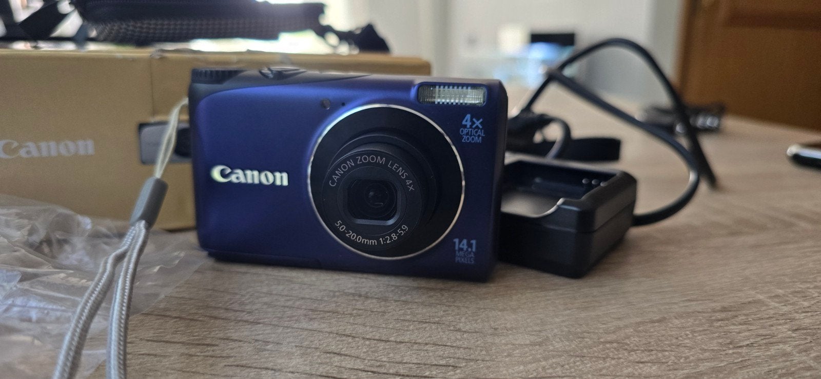 Canon PowerShot A2200 HD Compactcamera - Zo goed als nieuw, Ingebouwde flitser, Canon, Ophalen of Verzenden, Zo goed als nieuw