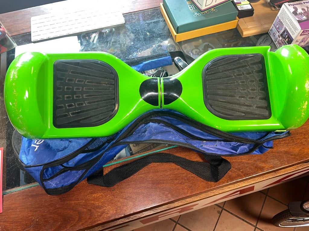 E-Hover Hoverboard met lader en tas tot 120KG, Gebruikt, Rijksstraatweg 31b, 2988 BA Ridderkerk, Ophalen of Verzenden, Info@e-hover.nl