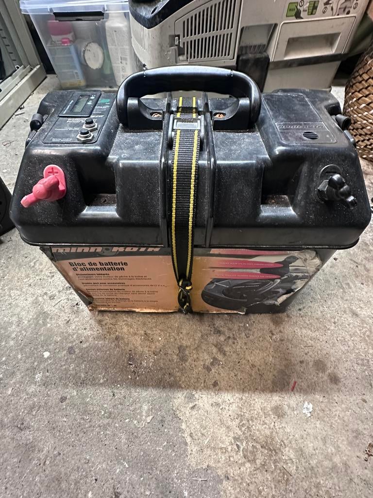 Minnkota accubox, Ophalen of Verzenden, Zo goed als nieuw, Overige typen
