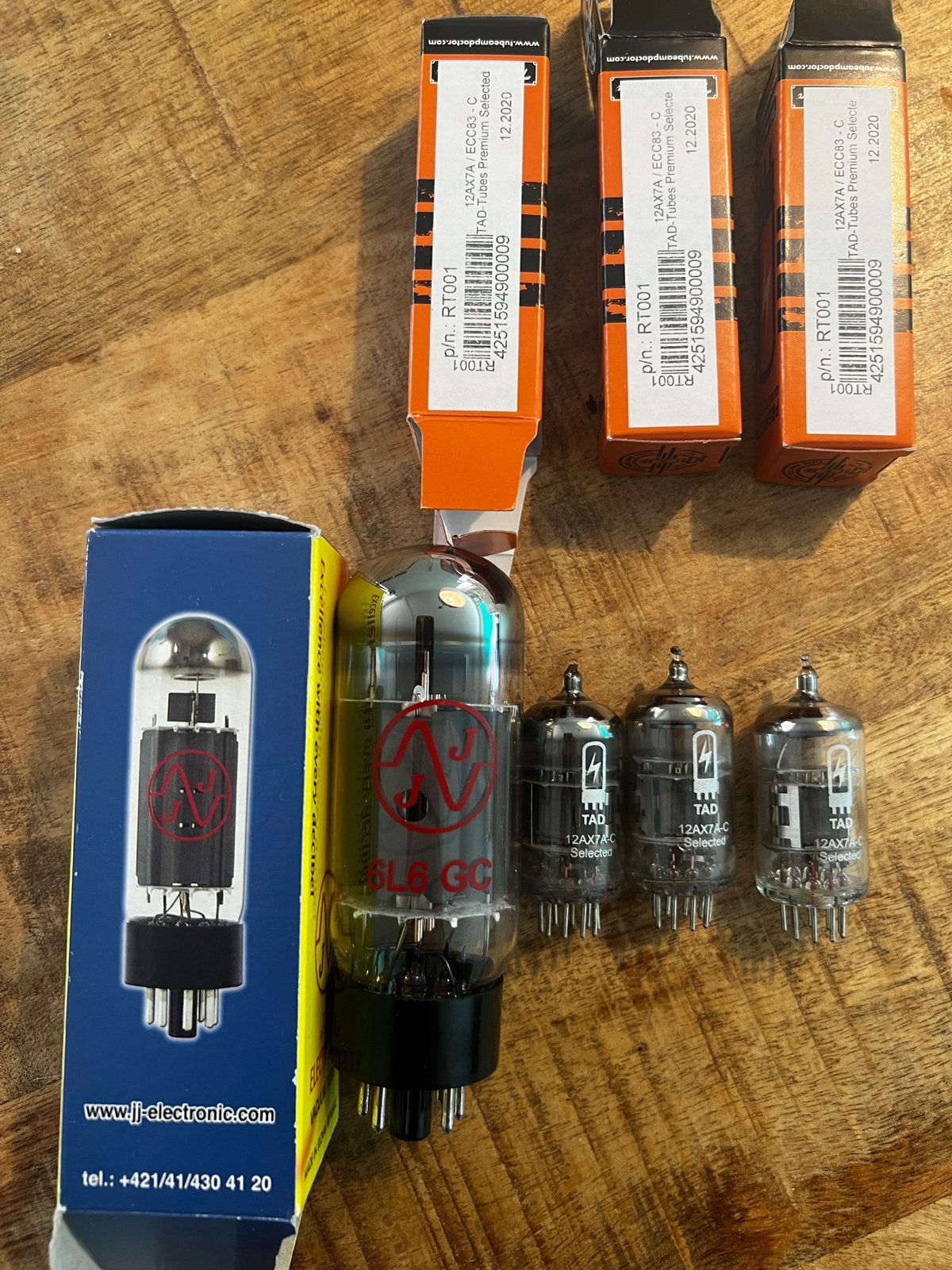 Elektronenbuizen: 1x 6L6GC en 3x 12AX7A/ECC83-C, Ophalen of Verzenden, Gebruikt