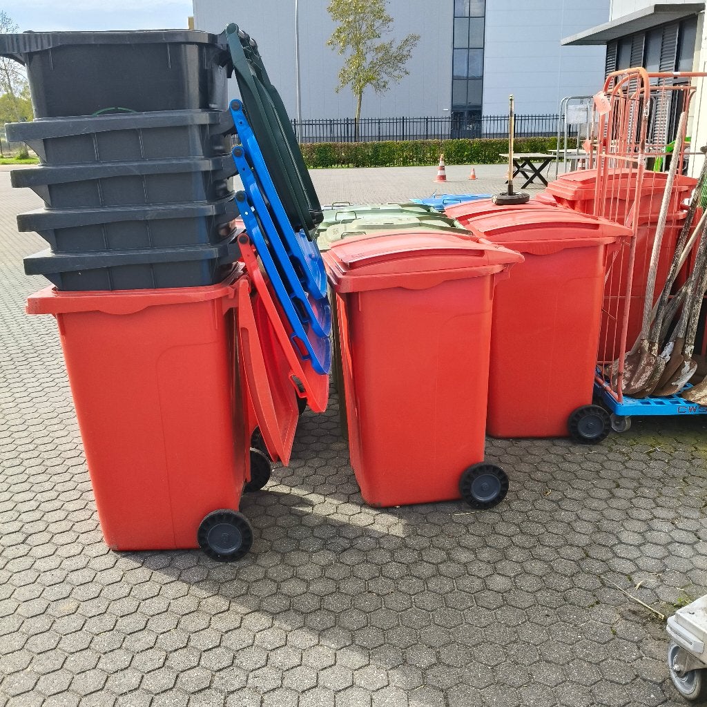 uitzoeken diverse kliko 's  inhoud  120 liter of 240 liter, 40 liter of meer, Ophalen, Gebruikt, Kunststof