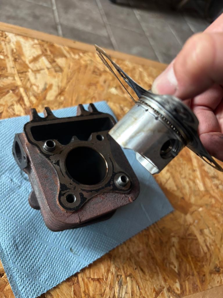 Zip 50cc 4t 2v cilinder, Ophalen of Verzenden, Zo goed als nieuw, Cilinder