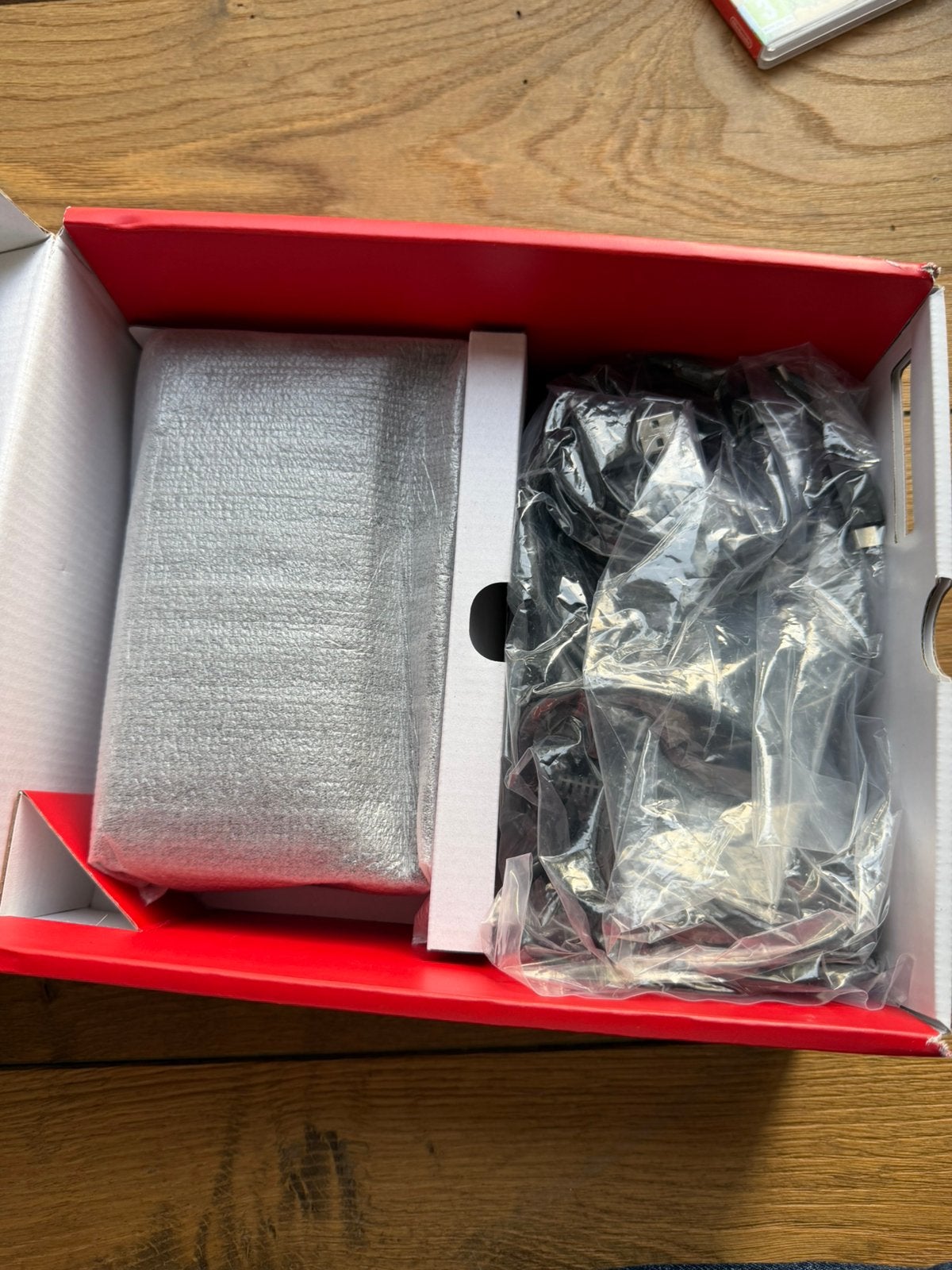 Foto 11 van Nintendo Switch + Mario Bros U Deluxe