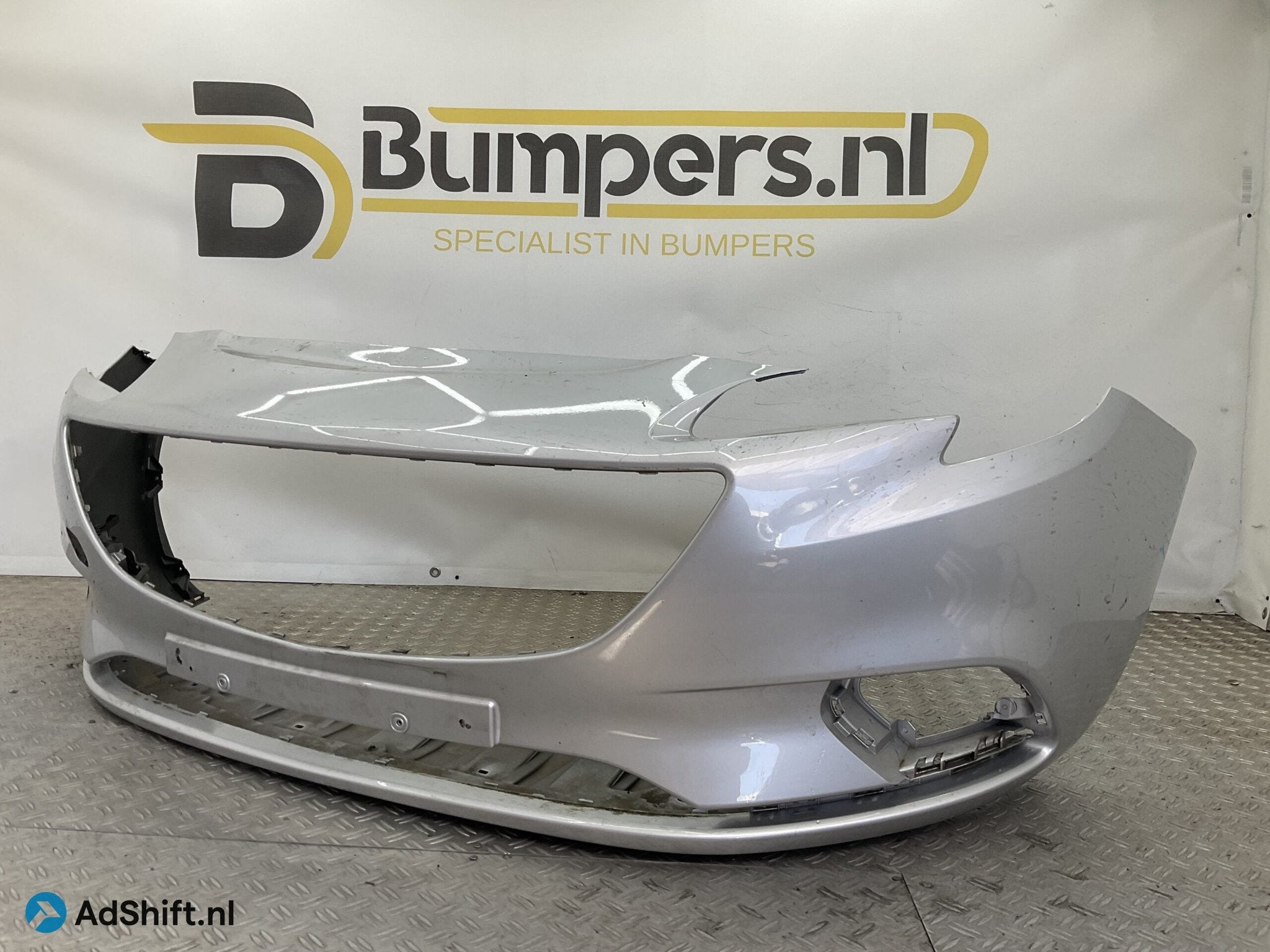 Bumper Opel Corsa E 2014-2019 39003567 Voorbumper i9-20124, Bumper