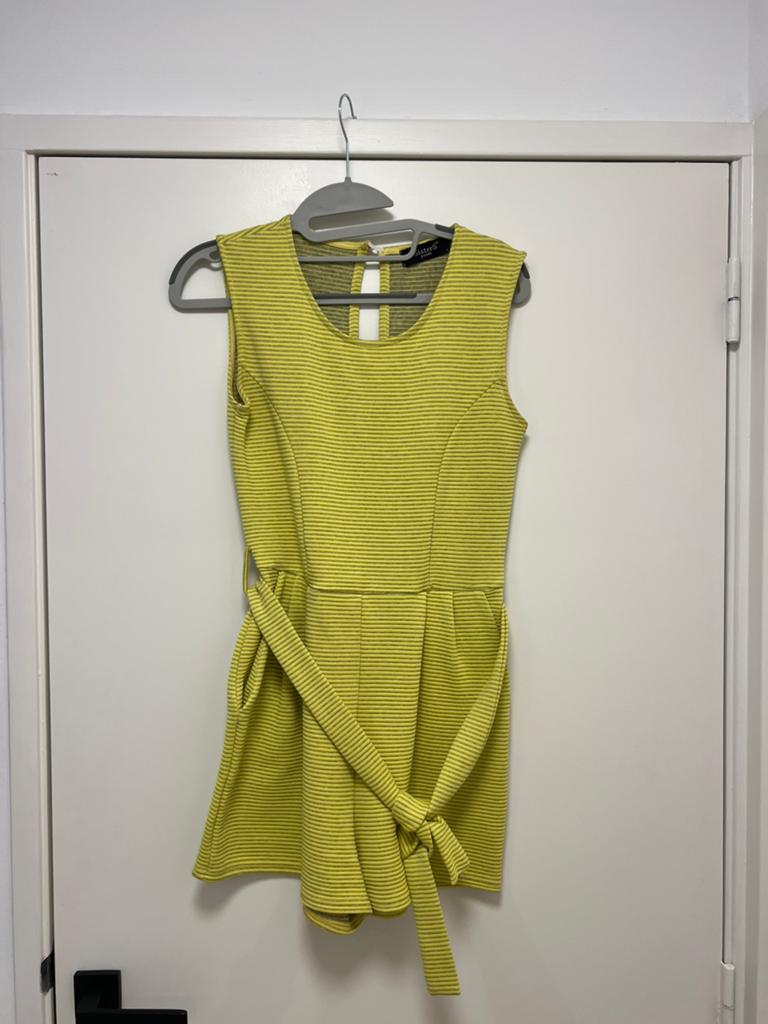 Jumpsuite SisterSpoint maat S, Kleding | Dames, Jumpsuits, Ophalen of Verzenden, Zo goed als nieuw, Maat 36 (S), Geel